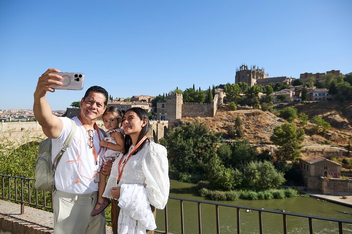 Excursión de día completo desde Madrid a Toledo, explorando su histórica catedral, sinagogas e iglesias, foto 27 | wizardtrip