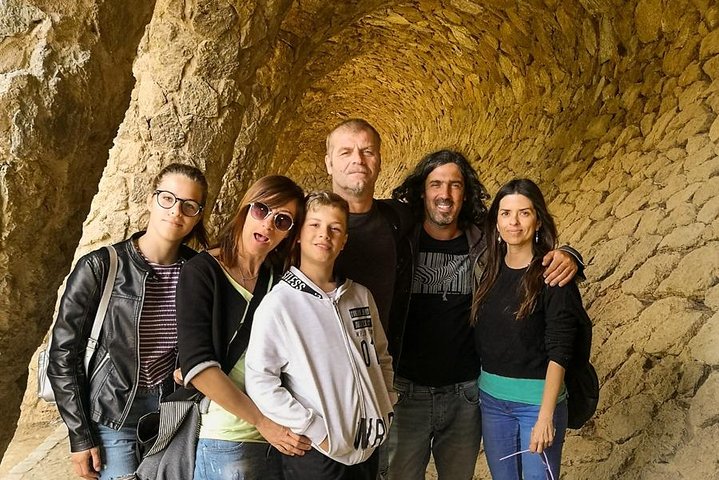 Privétour van Barcelona's iconische Sagrada Familia en Park Güell, met de architectuur van Gaudí, foto 10 | wizardtrip