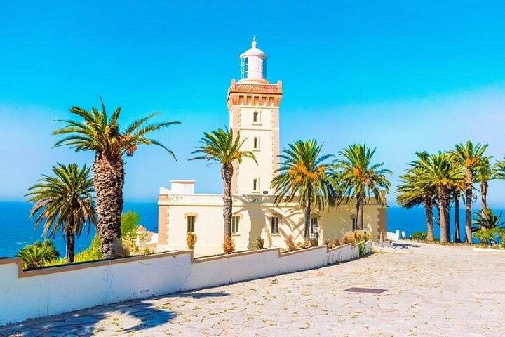 Visite privée d'une journée complète explorant les sites historiques, le littoral et la Médina de Tanger, photo 37 | wizardtrip