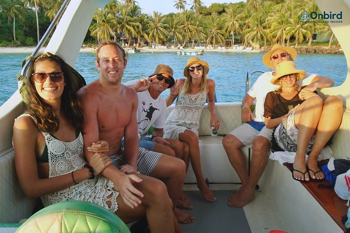 Professional small-group speedboat snorkeling tour exploring vibrant coral reefs in Phu Quoc, photo 29 | wizardtrip