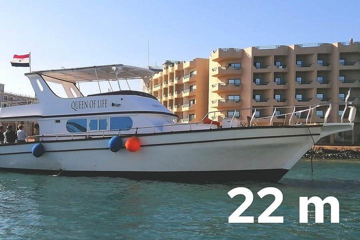 Excursion privée en bateau à Hurghada avec snorkeling, visites d'îles et observation des dauphins, photo 7 | wizardtrip
