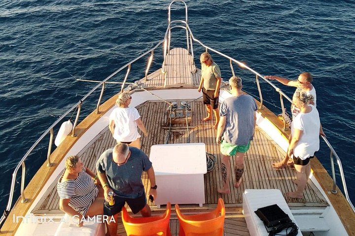 Excursion privée en bateau à Hurghada avec snorkeling, visites d'îles et observation des dauphins, photo 19 | wizardtrip