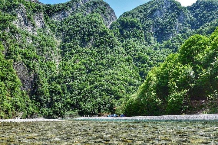 Excursion en bateau panoramique sur le lac Komani et la rivière Shala, Albanie, photo 17 | wizardtrip