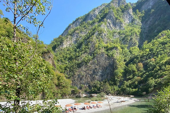 Excursion en bateau panoramique sur le lac Komani et la rivière Shala, Albanie, photo 20 | wizardtrip