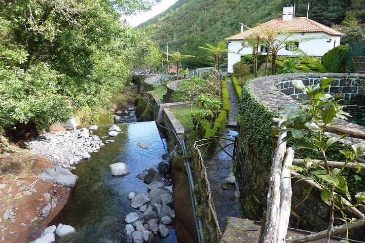 Tweedaagse eilandtour op Madeira, Portugal, met diverse landschappen, dorpjes en natuurlijke attracties, foto 10 | wizardtrip