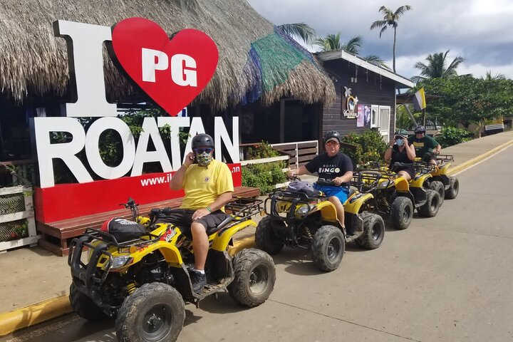Kombinieren Sie ATV-Fahrten und Tierbeobachtungen auf der Insel Roatan, Honduras, Foto 6 | wizardtrip