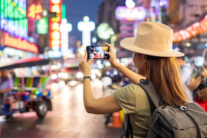 トゥクトゥクツアーでバンコクの活気ある夜を体験し、中華街での屋台飯も楽しめます、写真9 | wizardtrip