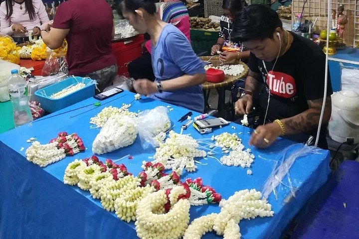 トゥクトゥクツアーでバンコクの活気ある夜を体験し、中華街での屋台飯も楽しめます、写真23 | wizardtrip