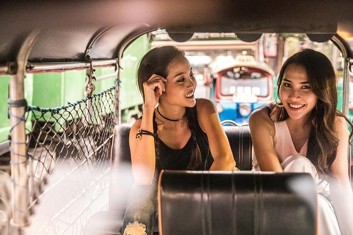 トゥクトゥクツアーでバンコクの活気ある夜を体験し、中華街での屋台飯も楽しめます、写真30 | wizardtrip