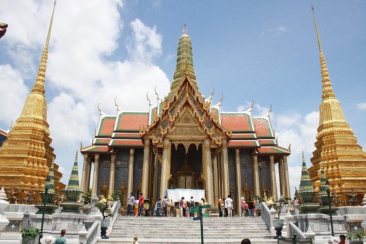 Explore os magníficos templos de Bangkok e o Grande Palácio com um guia local experiente, foto 8 | wizardtrip