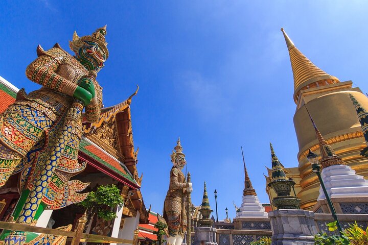 Explore os magníficos templos de Bangkok e o Grande Palácio com um guia local experiente, foto 9 | wizardtrip