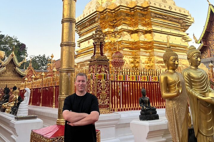 Wandern Sie durch üppigen Dschungel zu ruhigen Tempeln und genießen Sie den Panoramablick auf die Stadt vom Doi Suthep in Chiang Mai, Foto 7 | wizardtrip