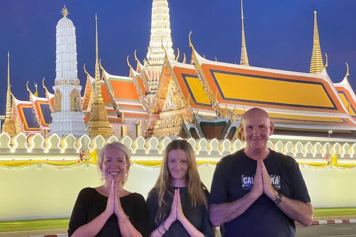 Découvrez les rues animées de Bangkok et ses monuments emblématiques lors d'une passionnante visite en tuk-tuk, photo 7 | wizardtrip