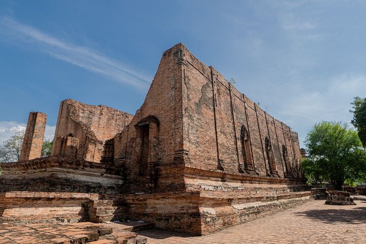 バンコクからの日帰り旅行で、アユタヤの古代寺院を探索し、プラ・プラーン・サム・ヨートで猿と触れ合おう、写真11 | wizardtrip