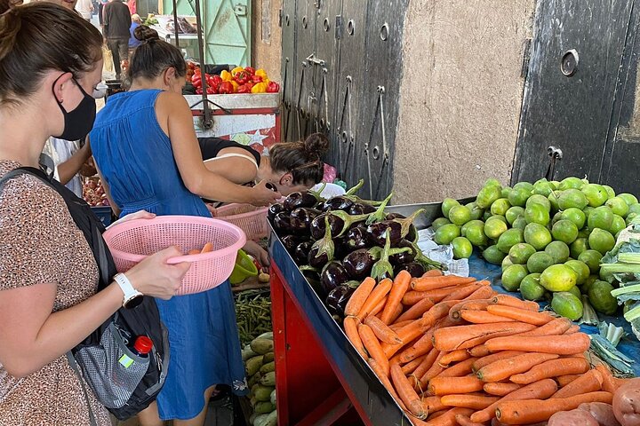 Praktisk marokkansk madlavningskursus og madmarkedstur i Marrakech med Kok Khmisa, foto 16 | wizardtrip