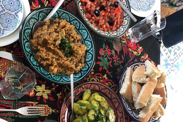 Praktisk marokkansk madlavningskursus og madmarkedstur i Marrakech med Kok Khmisa, foto 17 | wizardtrip