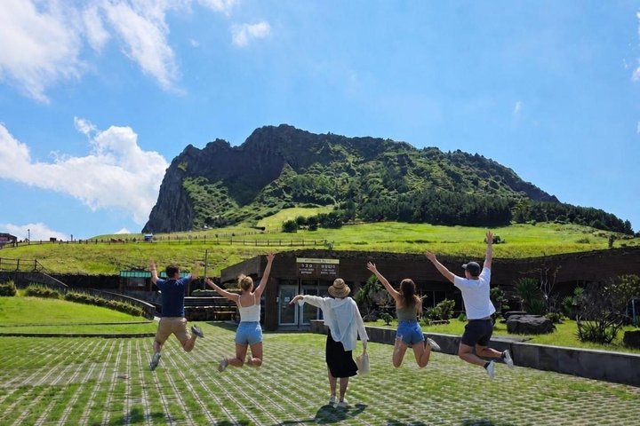 Tour UNESCO dell'isola di Jeju con villaggi tradizionali, paesaggi naturali e siti culturali, foto 10 | wizardtrip