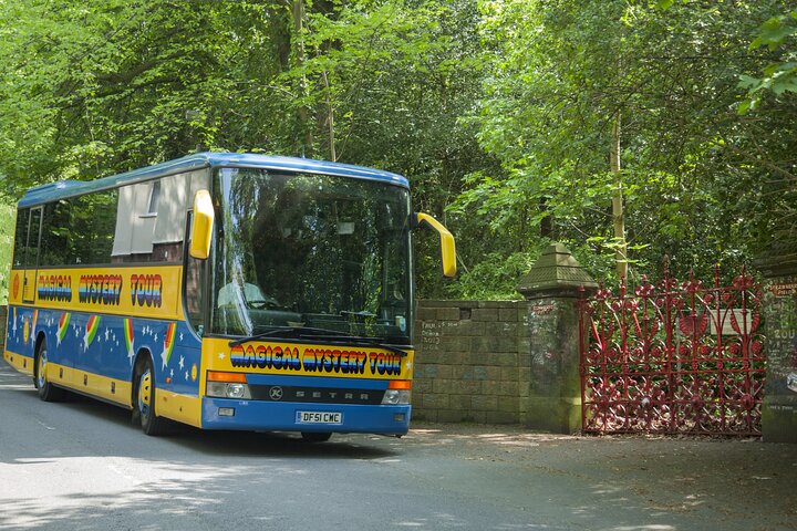 A coach tour exploring the iconic landmarks and childhood homes of The Beatles in Liverpool, photo 1 | wizardtrip