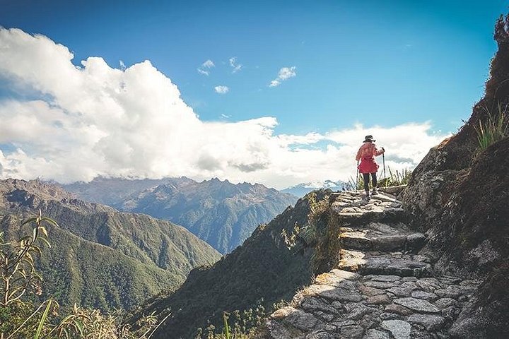 Wandern Sie den alten Inka-Pfad durch die Anden zur prächtigen Zitadelle Machu Picchu in Peru, Foto 9 | wizardtrip