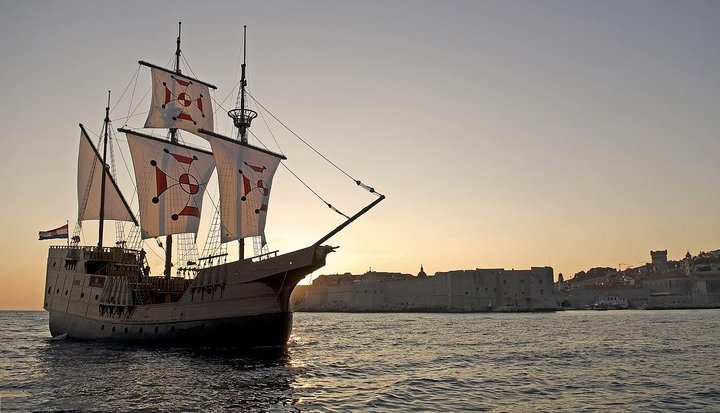 Solnedgångskryssning endast för vuxna på ett traditionellt Karaka-skepp i Dubrovnik, Kroatien, foto 22 | wizardtrip