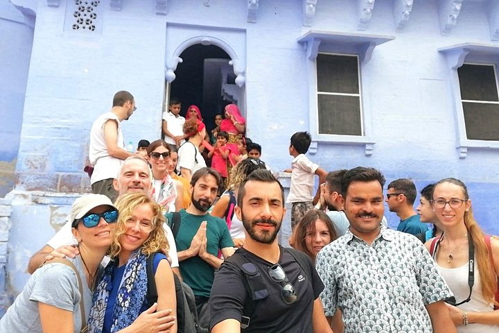 Private tour exploring the historic Blue City of Jodhpur, India, including forts, palaces, and markets, photo 6 | wizardtrip
