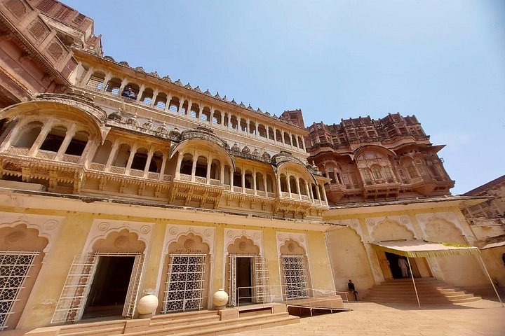 Private tour exploring the historic Blue City of Jodhpur, India, including forts, palaces, and markets, photo 159 | wizardtrip