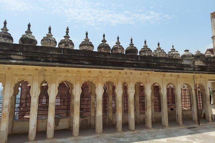 Private tour exploring the historic Blue City of Jodhpur, India, including forts, palaces, and markets, photo 163 | wizardtrip