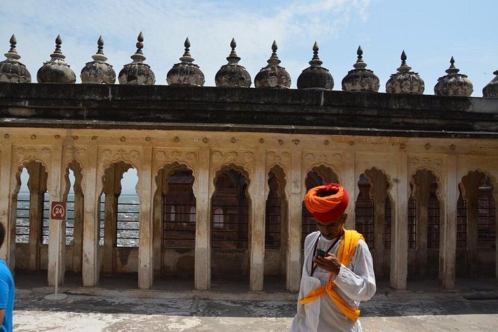 Private tour exploring the historic Blue City of Jodhpur, India, including forts, palaces, and markets, photo 19 | wizardtrip
