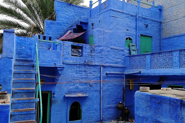 Private tour exploring the historic Blue City of Jodhpur, India, including forts, palaces, and markets, photo 24 | wizardtrip