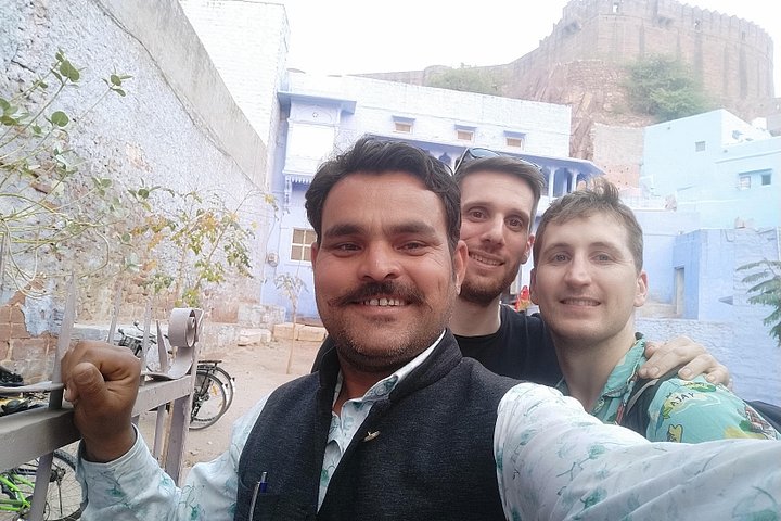 Private tour exploring the historic Blue City of Jodhpur, India, including forts, palaces, and markets, photo 92 | wizardtrip