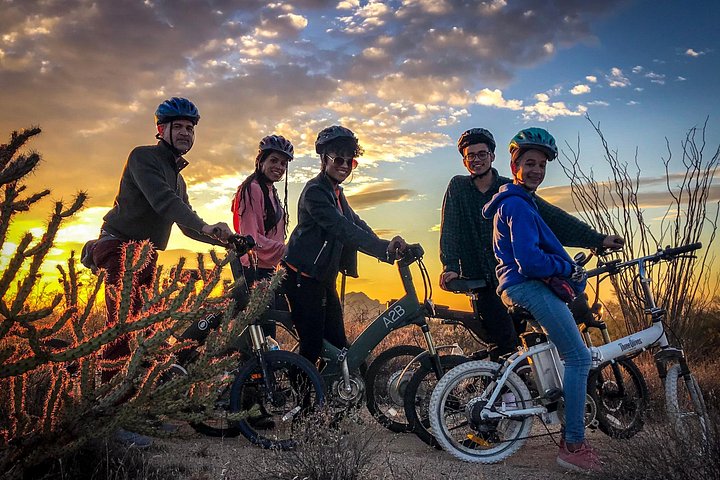 Aventure guidée en vélo électrique à travers le paysage pittoresque du désert de Sonora près de Phoenix, photo 9 | wizardtrip
