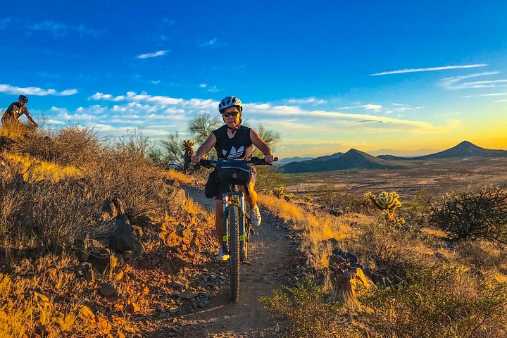 Aventure guidée en vélo électrique à travers le paysage pittoresque du désert de Sonora près de Phoenix, photo 25 | wizardtrip