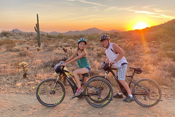 Aventure guidée en vélo électrique à travers le paysage pittoresque du désert de Sonora près de Phoenix, photo 34 | wizardtrip