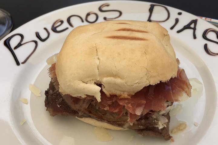 Tour histórico del castillo y la ciudad de Alicante con degustación de tapas, foto 9 | wizardtrip