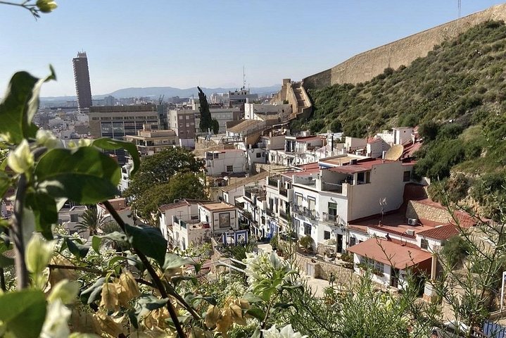 Tour histórico del castillo y la ciudad de Alicante con degustación de tapas, foto 10 | wizardtrip