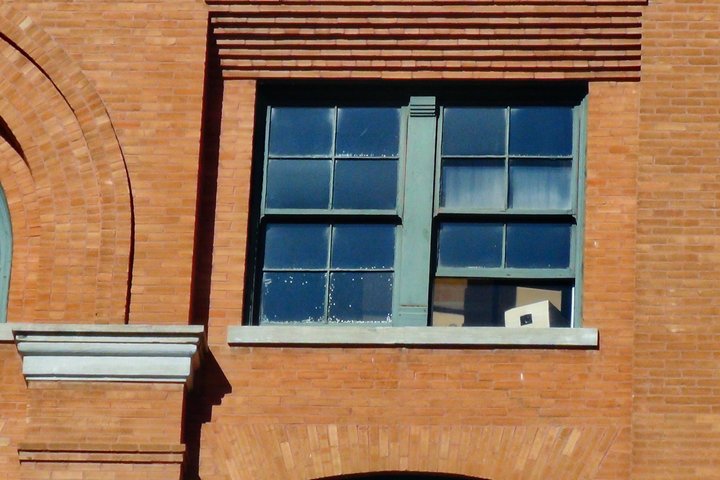 Tour dell'assassinio di JFK a Dallas, visita a Dealey Plaza, Grassy Knoll e al Sixth Floor Museum, foto 15 | wizardtrip