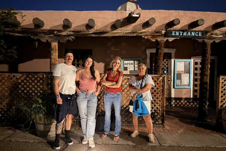 Spøkelsestur i historiske Old Town Albuquerque, New Mexico, som utforsker hjemsøkte steder, foto 7 | wizardtrip