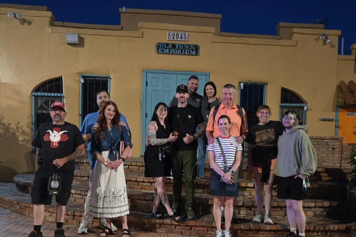 Spøkelsestur i historiske Old Town Albuquerque, New Mexico, som utforsker hjemsøkte steder, foto 10 | wizardtrip