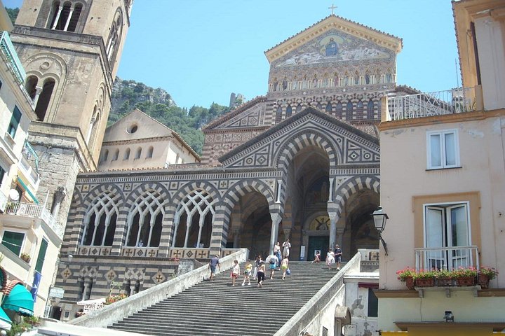 Privat dagstur som utforsker Positano, Amalfi og Ravello fra Napoli med naturskjønn kystutsikt, foto 10 | wizardtrip