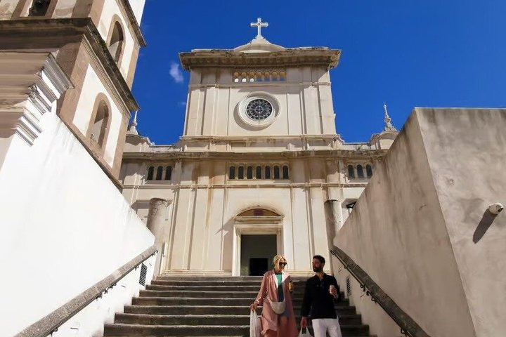 Passeio de dia inteiro explorando as pitorescas cidades costeiras de Sorrento, Positano e Amalfi a partir de Nápoles, foto 6 | wizardtrip
