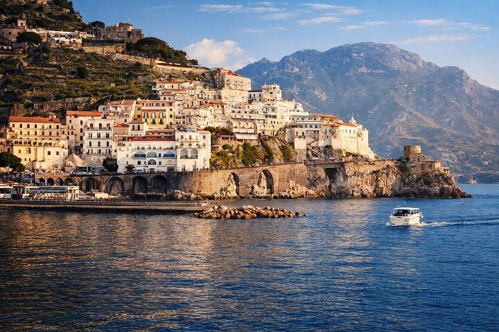 Full-day tour of Pompeii, Sorrento, and Positano from Naples/Salerno, showcasing coastal views and ancient ruins, photo 12 | wizardtrip