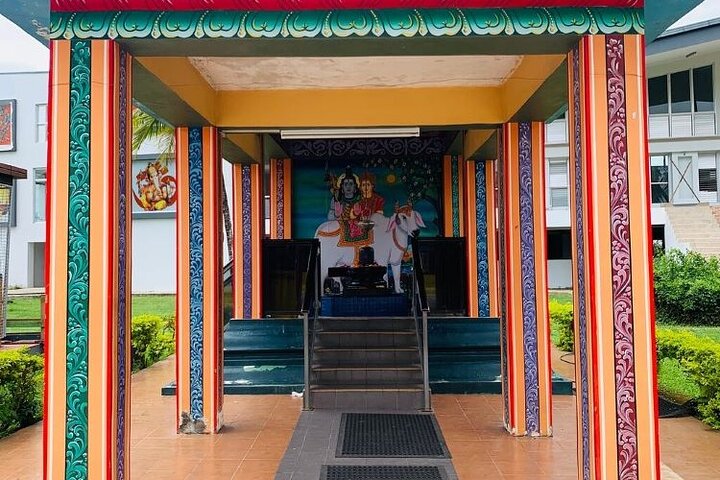 Explora los sitios culturales, mercados, jardines y aguas termales de Nadi en un tour guiado completo, foto 7 | wizardtrip