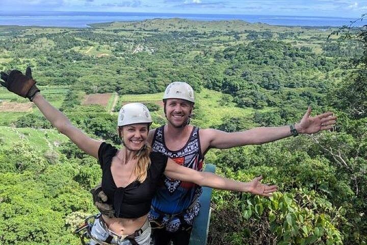 Ervaar spannende ziplines en grotverkenning te midden van de prachtige natuur van Fiji nabij Nadi, foto 17 | wizardtrip