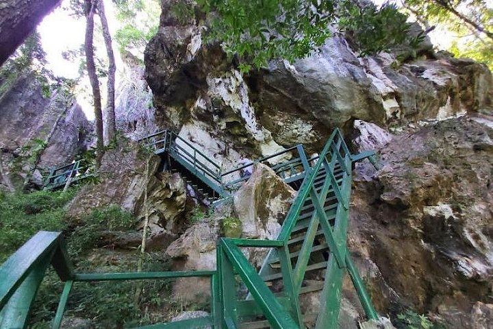 Ervaar spannende ziplines en grotverkenning te midden van de prachtige natuur van Fiji nabij Nadi, foto 19 | wizardtrip