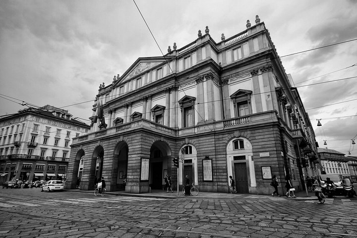 Milan La Scala Theatre Museum tour with opera history and backstage views, photo 7 | wizardtrip