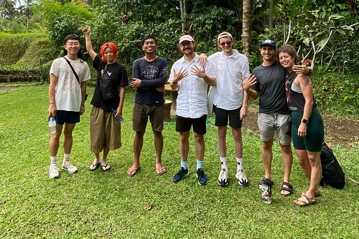 Lær tradisjonell balinesisk sølvsmedkunst i Ubud, Indonesia, foto 20 | wizardtrip