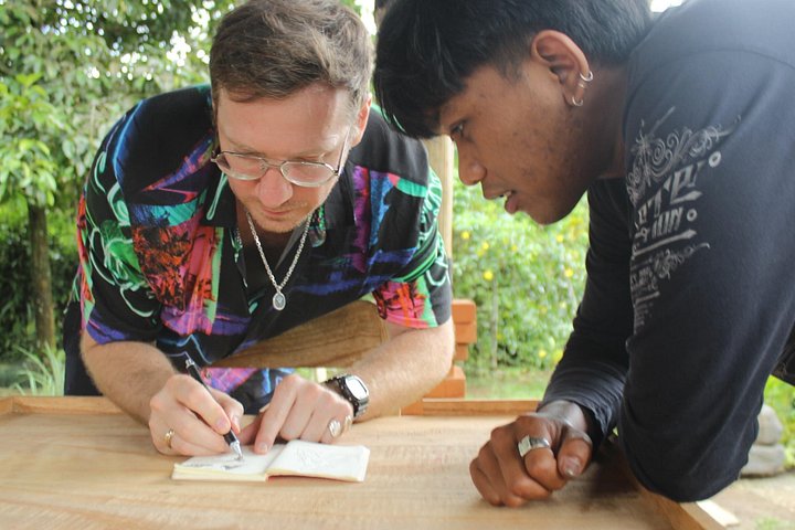 Lær tradisjonell balinesisk sølvsmedkunst i Ubud, Indonesia, foto 40 | wizardtrip
