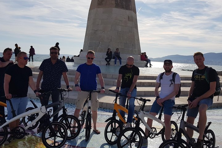 E-cykeltur gennem Palmas gamle bydel og langs kysten, med udsigt over Bellver Slot, foto 7 | wizardtrip