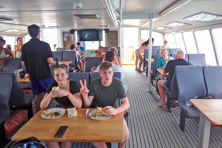 Eco-cruise to Whitehaven Beach and snorkelling in the Whitsundays, Australia, photo 28 | wizardtrip