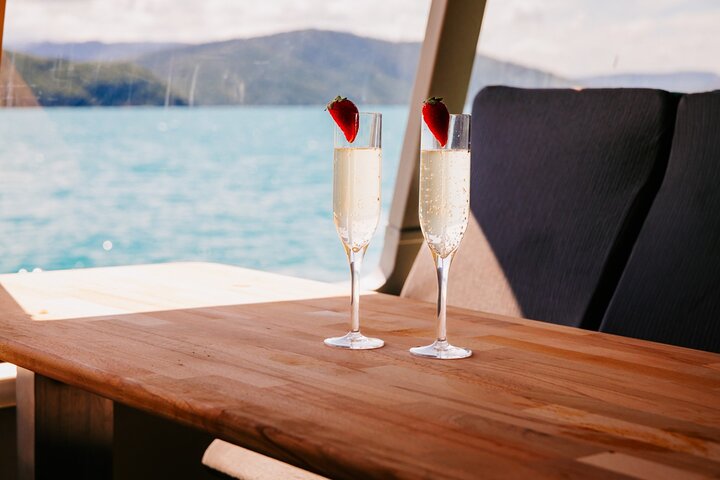 Eco-cruise to Whitehaven Beach and snorkelling in the Whitsundays, Australia, photo 29 | wizardtrip